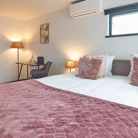 De Heren Valkenburg Отель Валкенбург