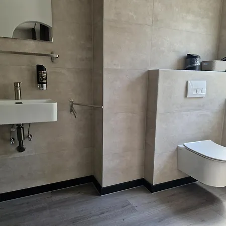 Отель De Heren Valkenburg *