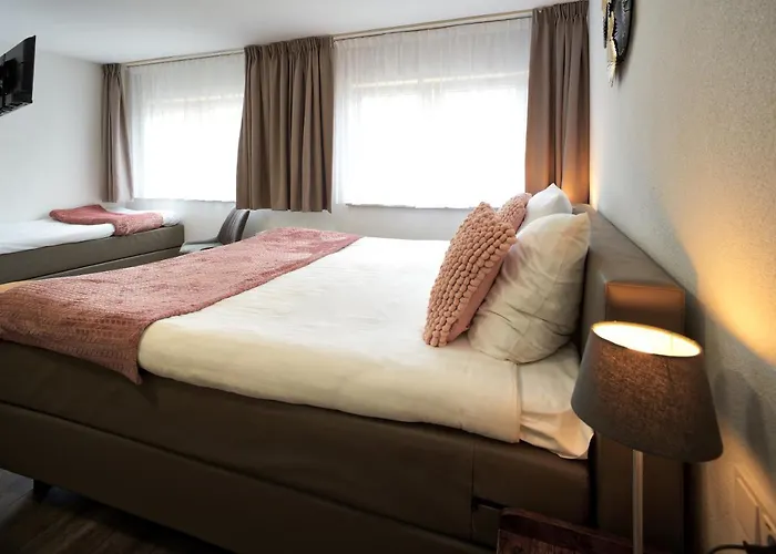 Готель De Heren Valkenburg